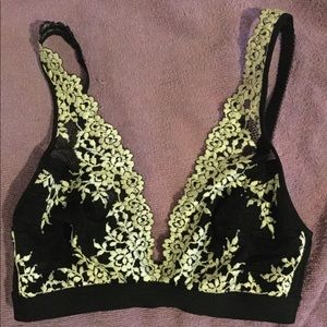 Wacoal Embrace Lace Wire Free Bra